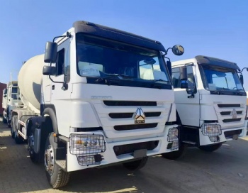 Concrete mixer truck
